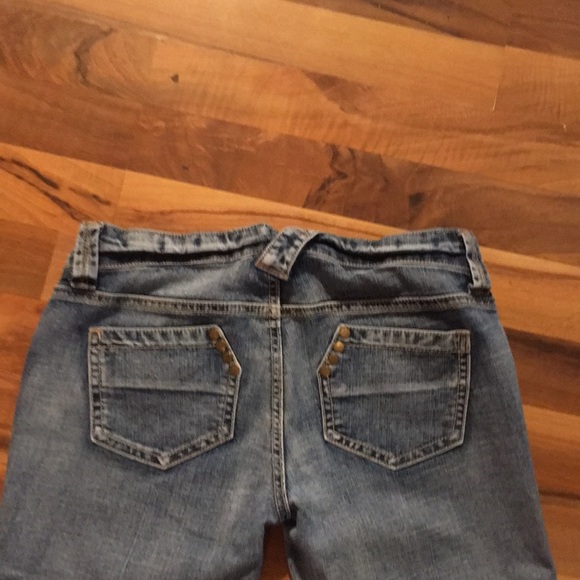 (Capris) Blue You Nique  Size 3 skinny capris - Picture 5 of 7